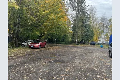 Ne 6th St, Gresham, OR 97030 - Photo 17