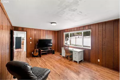 27927 Pine View Rd, Brownsville, OR 97327 - Photo 15
