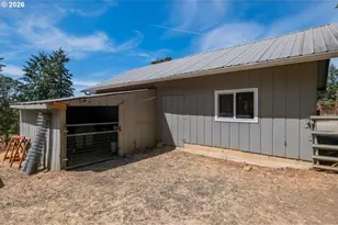 27927 Pine View Rd, Brownsville, OR 97327 - Photo 29
