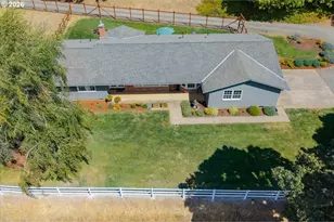 27927 Pine View Rd, Brownsville, OR 97327 - Photo 39