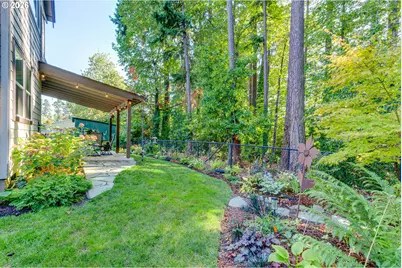 19503 SE Kay St, Milwaukie, OR 97267 - Photo 37