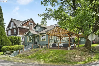 5232 SW Florida St, Portland, OR 97219 - Photo 3