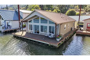 23586 NW St Helens Rd, Portland, OR 97231 - Photo 31