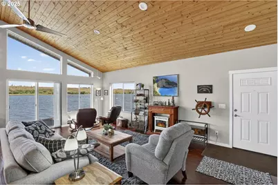 23586 NW St Helens Rd #U-28, Portland, OR 97231 - Photo 5