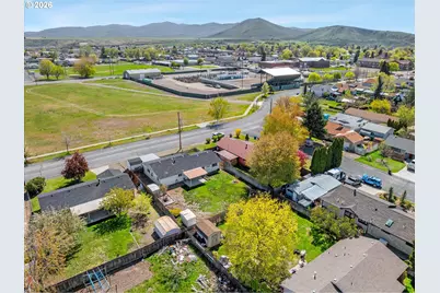 2825 Grove St, Baker City, OR 97814 - Photo 41