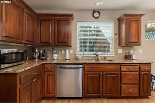 1190 SE 2nd Ct, Lincoln City, OR 97367 - Photo 9