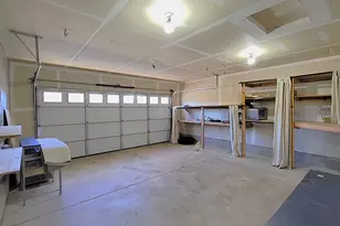 1021 S 1st St, Cottage Grove, OR 97424 - Photo 13