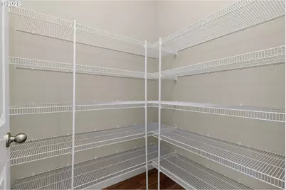 9863 SW Ridge Dr, Beaverton, OR 97007 - Photo 11