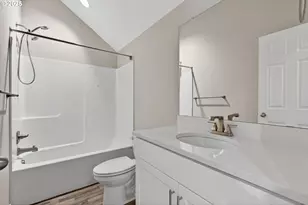 9863 SW Ridge Dr, Beaverton, OR 97007 - Photo 39