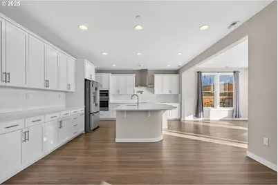 9863 SW Ridge Dr, Beaverton, OR 97007 - Photo 17