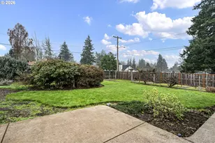 1193 Rio Glen Dr, Eugene, OR 97401 - Photo 43