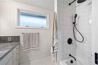 1193 Rio Glen Dr, Eugene, OR 97401 - Photo 31