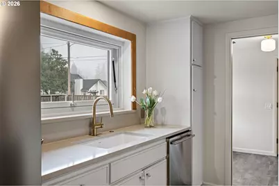 1193 Rio Glen Dr, Eugene, OR 97401 - Photo 13