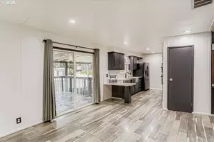 6900 SW 195th Ave, Beaverton, OR 97007 - Photo 9