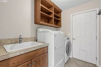 810 Howard Dr, Clatskanie, OR 97016 - Photo 15