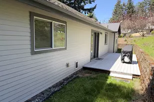 76705 Hazeldell Ct, Oakridge, OR 97463 - Photo 23