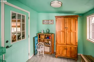 144 6th Ave, Seaside, OR 97138 - Photo 29
