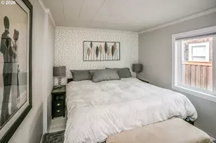 144 6th Ave, Seaside, OR 97138 - Photo 15