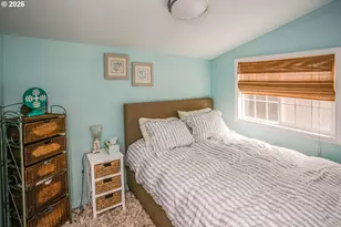 144 6th Ave, Seaside, OR 97138 - Photo 35