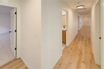 13637 SE Ellen Dr, Clackamas, OR 97015 - Photo 19