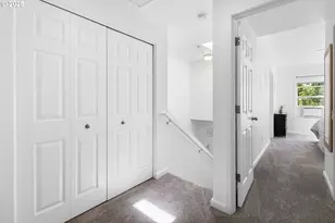 2865 NW Kennedy Ct, Portland, OR 97229 - Photo 19