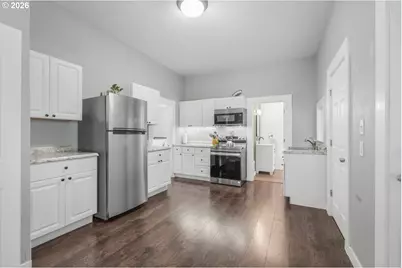 319 18th St, Salem, OR 97301 - Photo 11