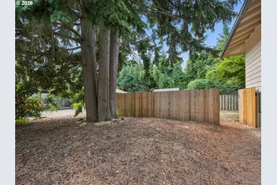 15120 SE Franklin St, Portland, OR 97236 - Photo 45