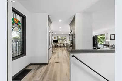15120 SE Franklin St, Portland, OR 97236 - Photo 17