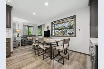 15120 SE Franklin St, Portland, OR 97236 - Photo 11