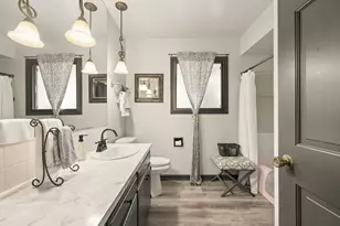 15120 SE Franklin St, Portland, OR 97236 - Photo 19