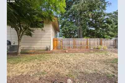 15120 SE Franklin St, Portland, OR 97236 - Photo 43
