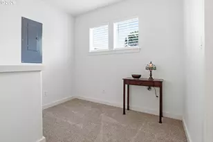 18124 SE Bush Terrace, Portland, OR 97236 - Photo 19