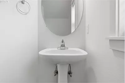 18124 SE Bush Ter, Portland, OR 97236 - Photo 5