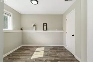 227 NE Paloma Ct, Gresham, OR 97030 - Photo 21