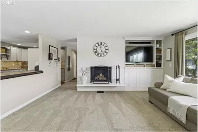 227 NE Paloma Ct, Gresham, OR 97030 - Photo 9