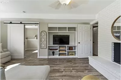 227 NE Paloma Ct, Gresham, OR 97030 - Photo 23