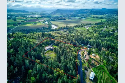 1160 Cleveland Loop Dr, Roseburg, OR 97471 - Photo 15