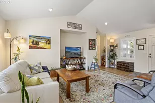 1156 12th St SE, Bandon, OR 97411 - Photo 5