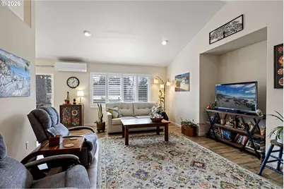 1156 12th St SE, Bandon, OR 97411 - Photo 7