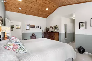 1156 12th St SE, Bandon, OR 97411 - Photo 13