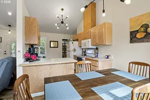 1156 12th St SE, Bandon, OR 97411 - Photo 9