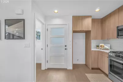 6481 SE Ramona St #B, Portland, OR 97206 - Photo 3