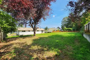 2460 W 21st Ave, Eugene, OR 97405 - Photo 47
