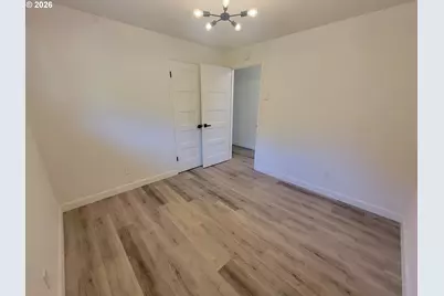 2460 W 21st Ave, Eugene, OR 97405 - Photo 25