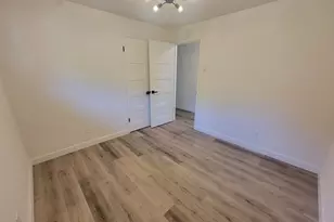 2460 W 21st Ave, Eugene, OR 97405 - Photo 25
