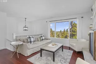 1674 Fircrest Dr, Lake Oswego, OR 97034 - Photo 3