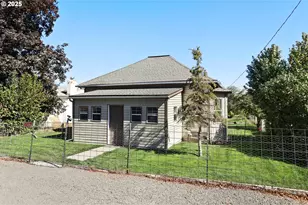 407 SW 4th St, Grass Valley, OR 97029 - Photo 41