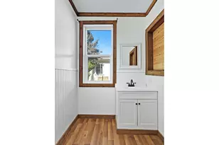 407 SW 4th St, Grass Valley, OR 97029 - Photo 21