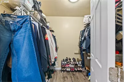 271 NW Sherry St, Winston, OR 97496 - Photo 15