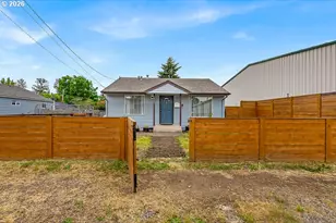 717 20th St, Salem, OR 97301 - Photo 5